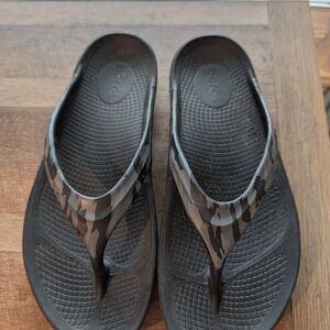 Crocs Black Camouflage Flip Flops